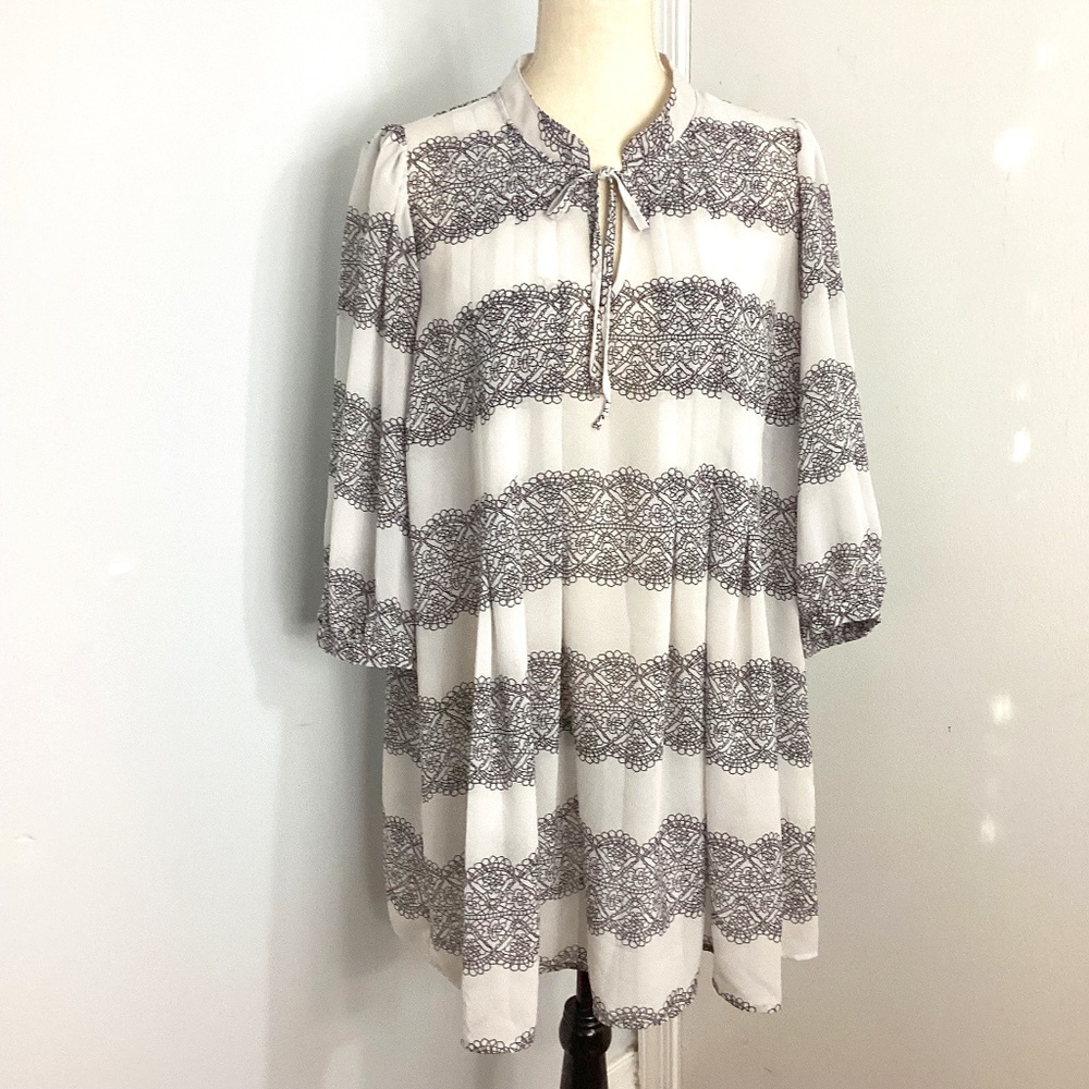 DANIEL RAINN PLUS 1X BOHO POLY CHIFFON BLOUSE TUNIC WHITE LACE PRINT